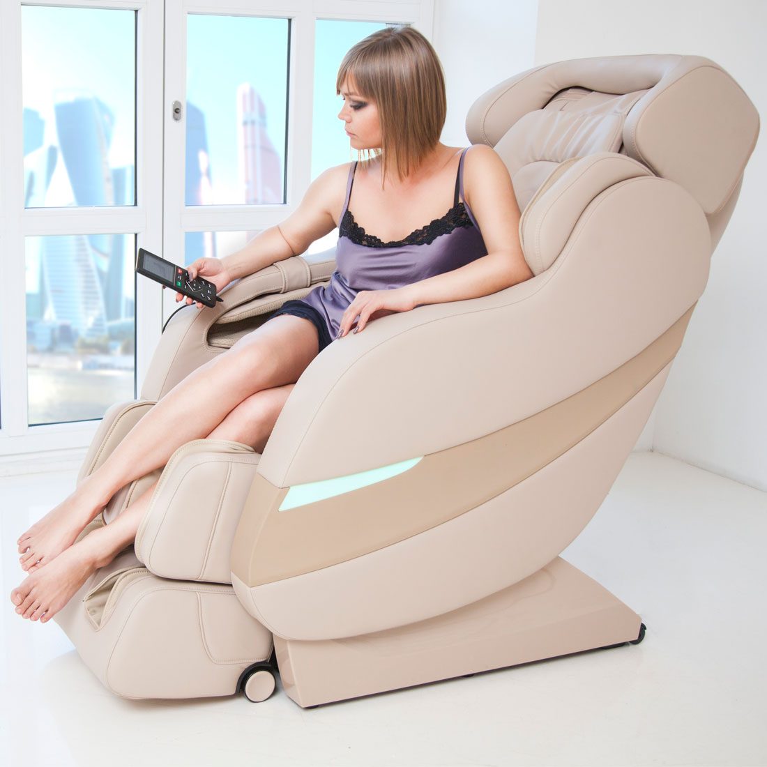 Многофункциональное массажное кресло Rolfing GESS-792 с прогревом, beige купить в OrtoMir24